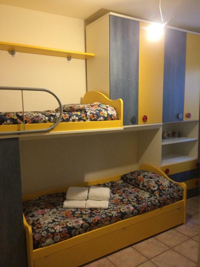 Locazione Turistica Lea Apartment Castelnuovo del Garda Ngoại thất bức ảnh